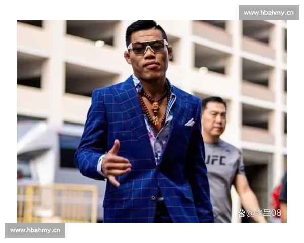 李景亮鏖战赛场引爆全场激情展现中国力量再度点燃搏击热潮